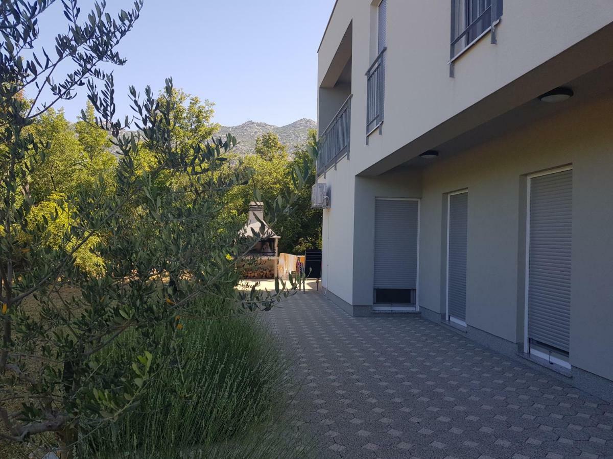 Apartmani Jozic سيلين المظهر الخارجي الصورة